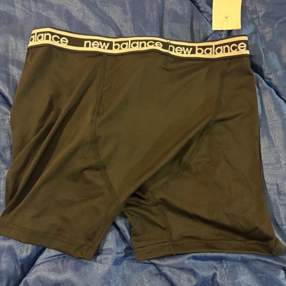 New Balance Men's Black shorts Boxer Briefs - Picture 3 of 5